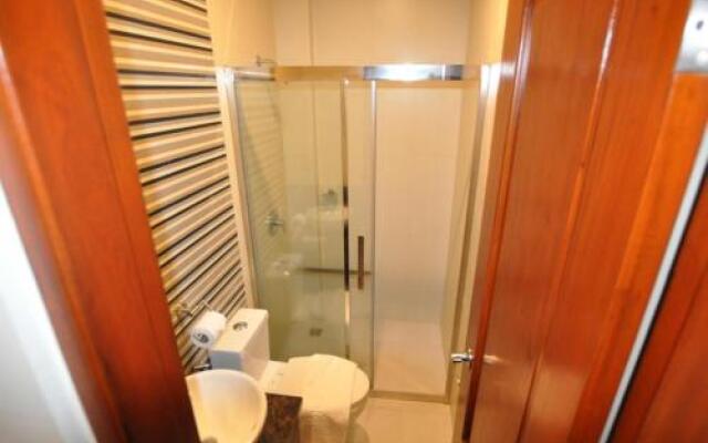 West Loch Park Hotel Vigan