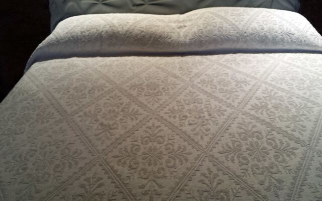 Garbatella Accommodations & Meeting Rooms