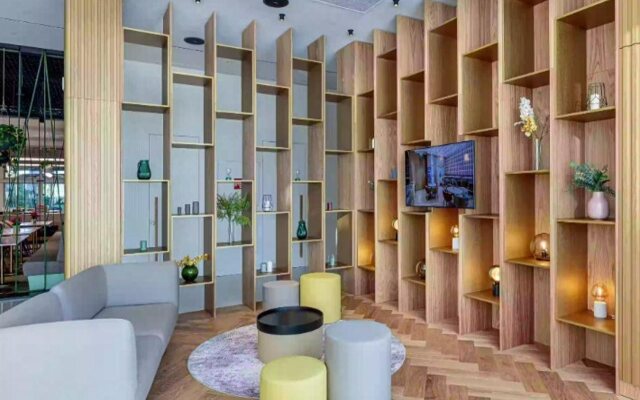 Holiday Inn Prague Congress Centre by IHG