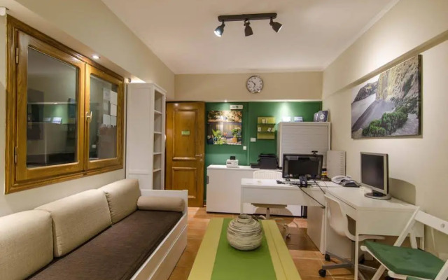 Plaka Studios
