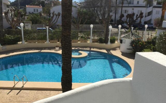 AP2116 Oasis Beach II Marineta