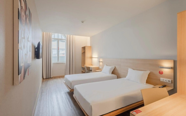 Moov Hotel Porto Centro