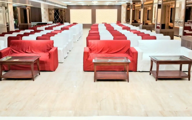 Hotel Madhuvan Palace
