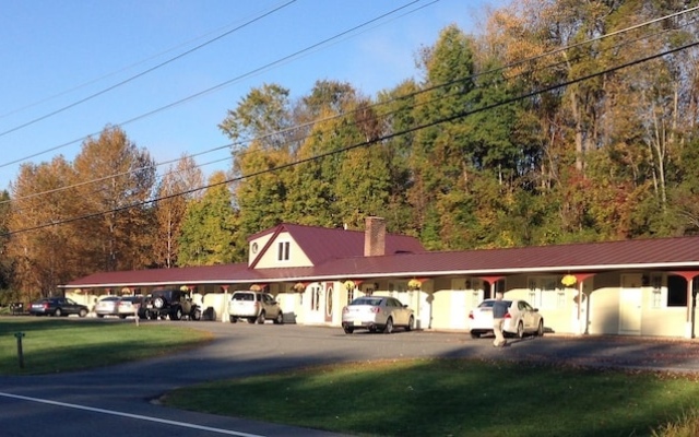 Sleep Woodstock Motel