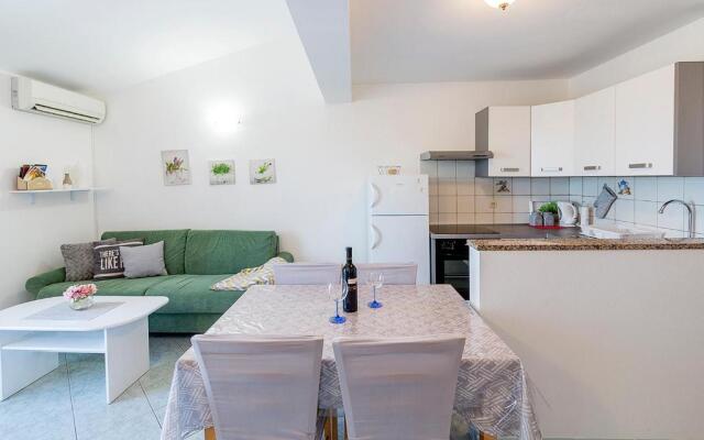 Apartman, studio and room Kata