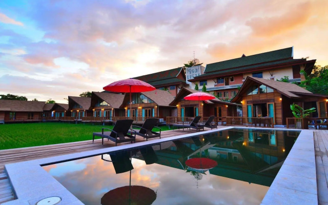 Rice Farm Villa Suratthani
