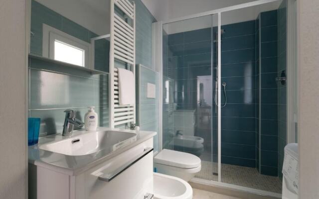 HouSmart Vicolo Bolognetti