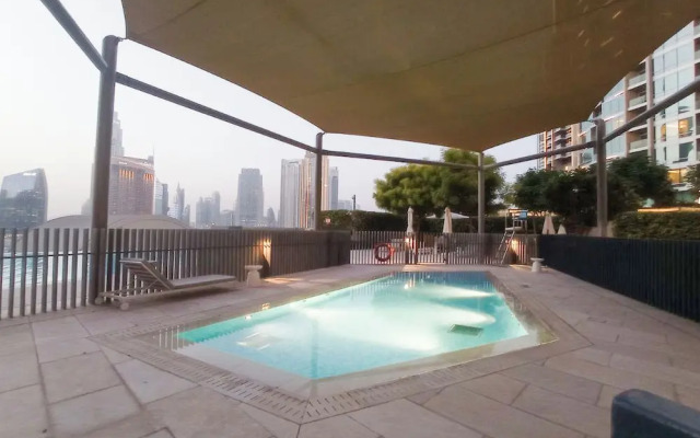 Direct Dubai Mall Access Downtown Boulev