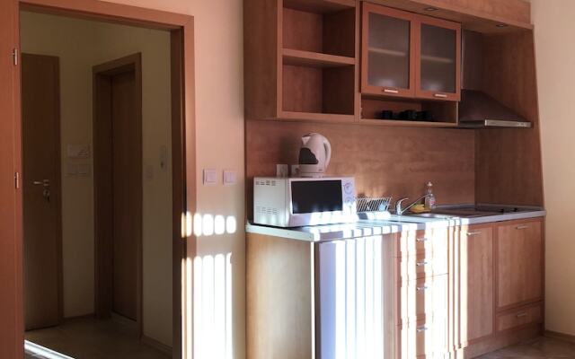 Central Plaza Studio