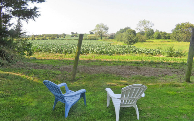 Terraced House, St Meloir des Ondes