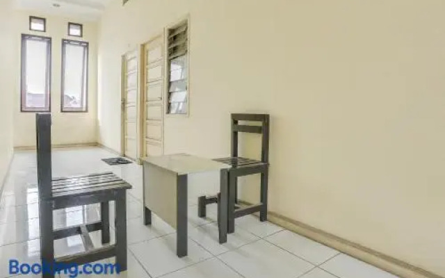 SPOT ON 91770 441 Pemuda Homestay