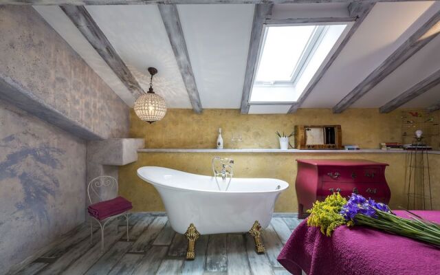 La Dolce Vita Suites - Belle Epoque