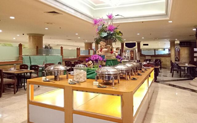 Tunjungan Hotel