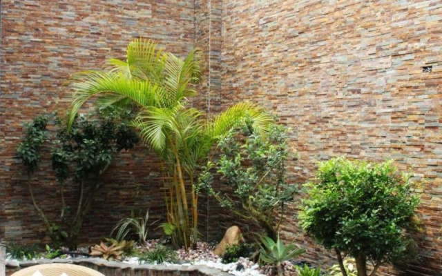 Yin Shui Han Motel