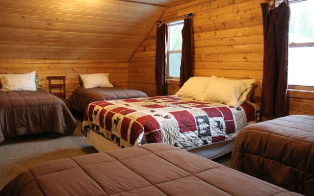 Sugar Loaf Lodge & Cabins
