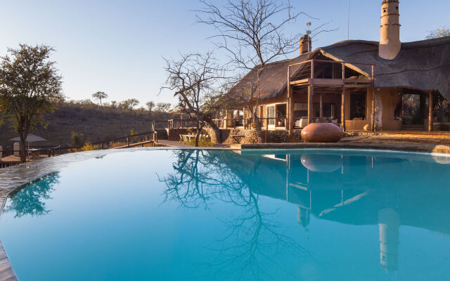 Royal Madikwe Game Lodge