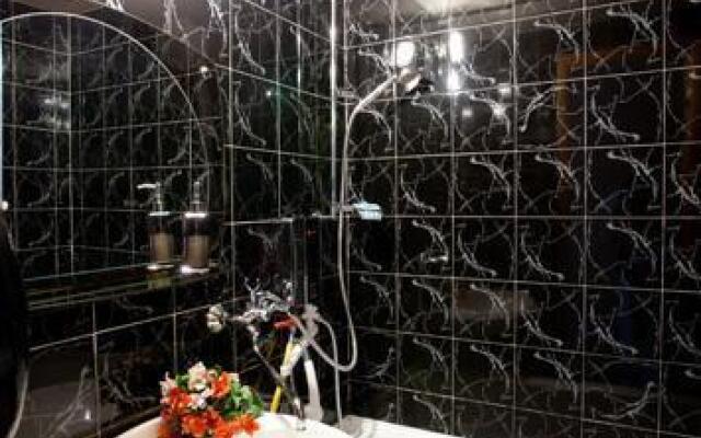 Natali Apartments on Kropotkina Street