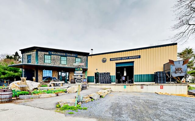 Boothbay Brewer's Cottage 2 Bedrooms 1 Bathroom Cottage