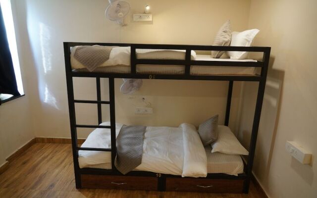 Dewdrop Pride Inn