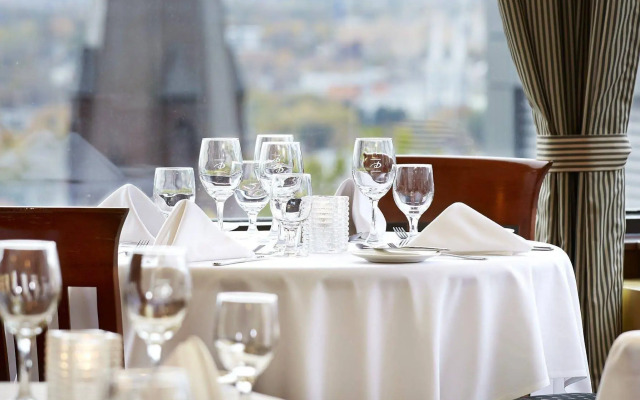 Delta Hotels by Marriott Quebec