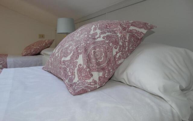 Apartamento ático en Sanxenxo a 160 m de Playa Silgar