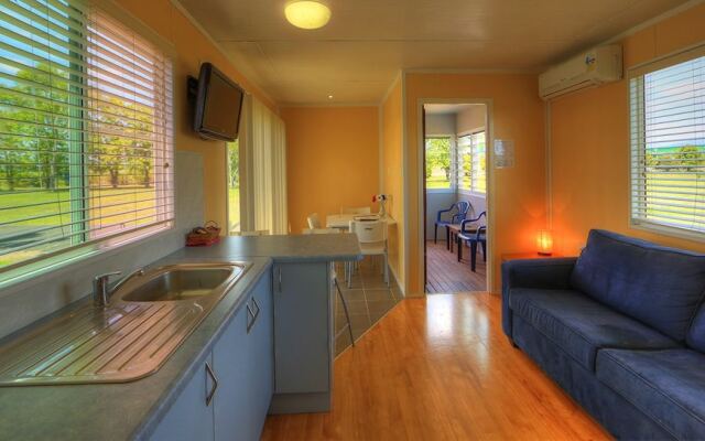 August Moon Caravan Park