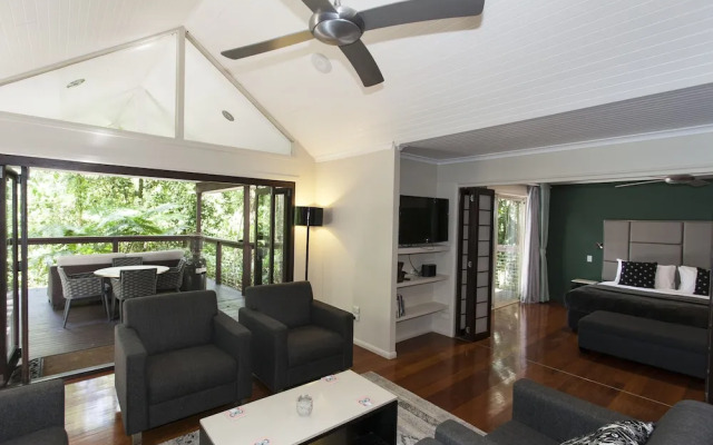 Songbirds Rainforest Retreat
