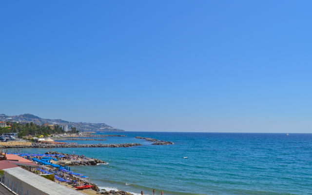 Casa di Luciano few Minutes From sea