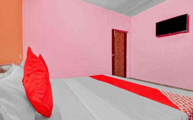 OYO Flagship 83438 Hotel Dream Empire