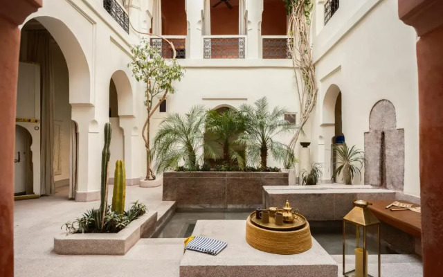 Riad Brummell Medina