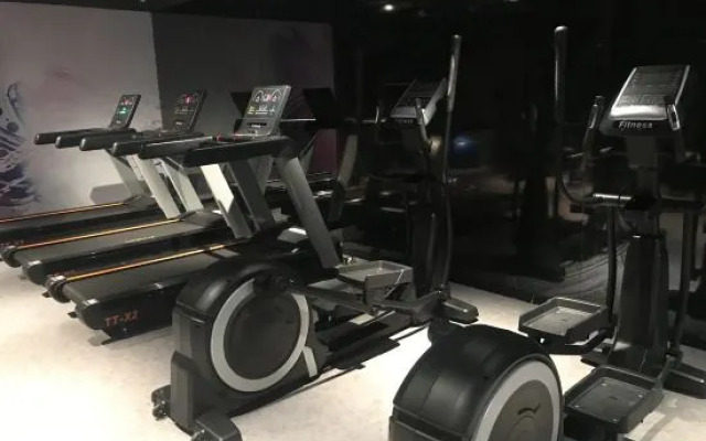 Ibis Hotel (Tianjin Railway Station Jinwan Plaza)