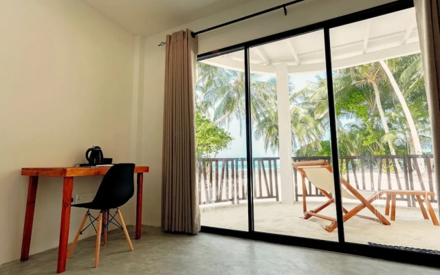 Azul Retreat