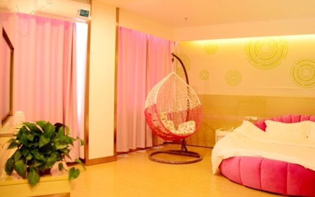 GreenTree Inn Taiyuan Wanbailin District West Bua Station Express Hotel