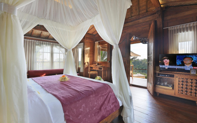 Pramana Watu Kurung Resort