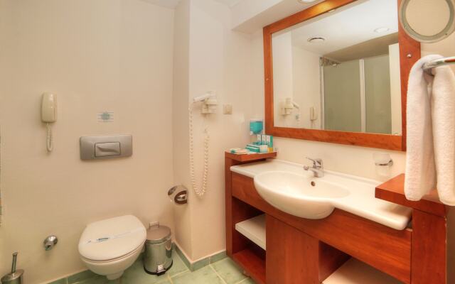 Zena Resort Hotel