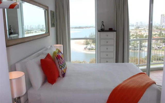 Crystal Bay on the Broadwater