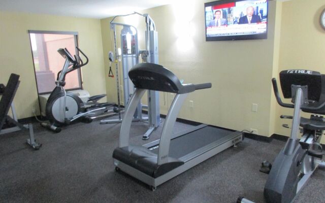 Best Western Plus Jonesboro Inn and Suites