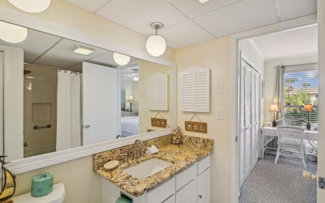 Sandpiper Cove 2041 1 Bedroom Condo by RedAwning