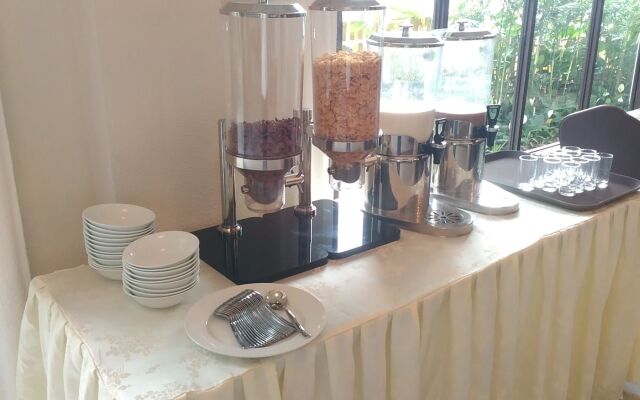 D'Senopati Malioboro Grand Hotel
