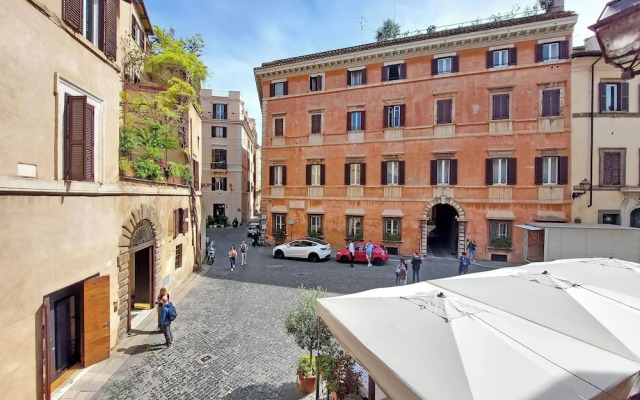 YCH-Luxury home near Piazza Venezia