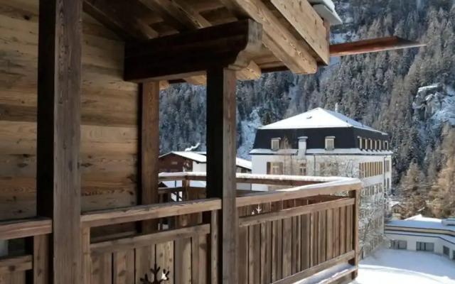 Lavish Apartment With Sauna