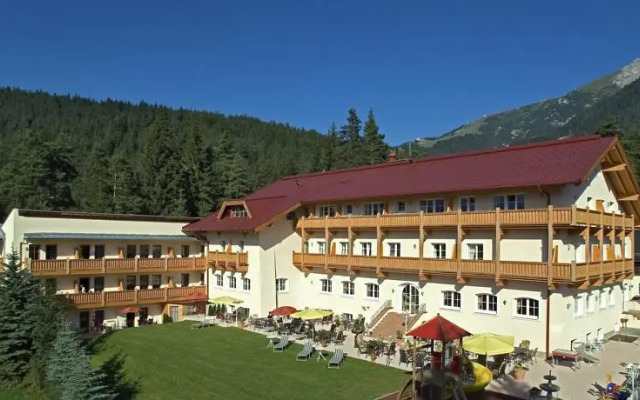 Waldhotel