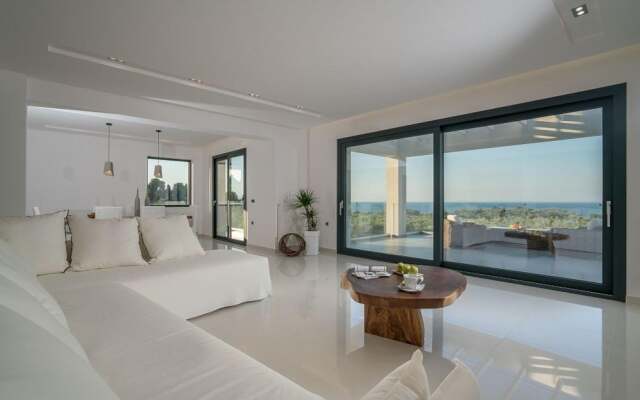 Bianca Luxury Villa 5 Bedroom Villa With Private Pool