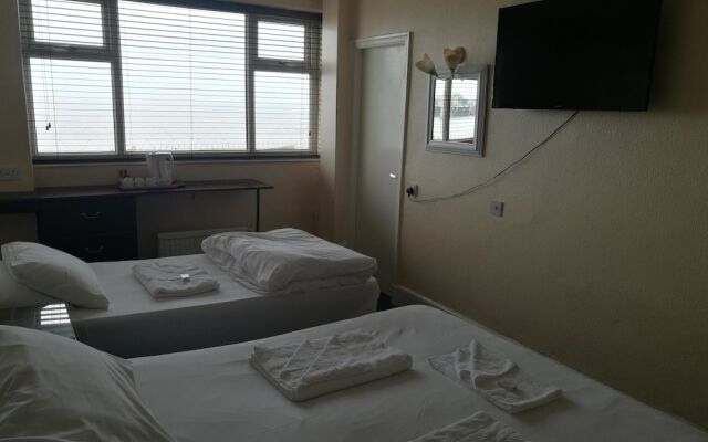 South Beach Kings Promenade Hotel