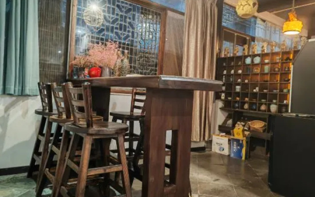 Huajian Boutique Homestay (Nanjing Gaochun Old Street Store)