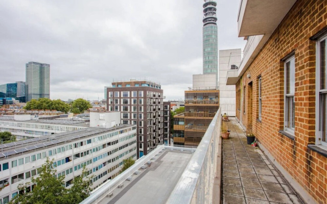 Fantastic Central Apartment With Balcony in Fitzrovia