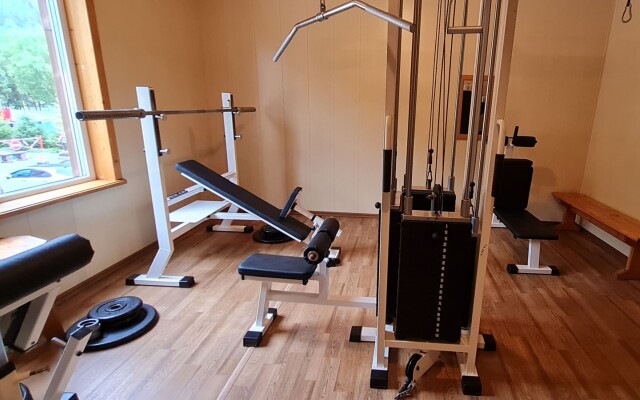 Усадьба Славная