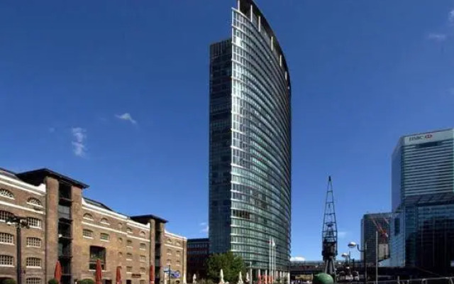 Millharbour Apartments