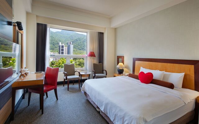 Hotel Les Champs Jiaosi