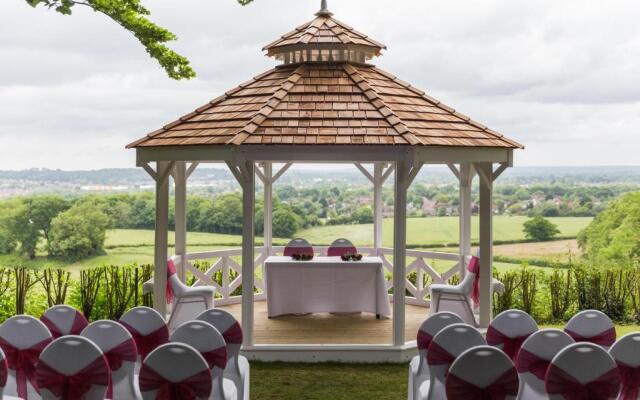 Surya Hogs Back Hotel and Spa